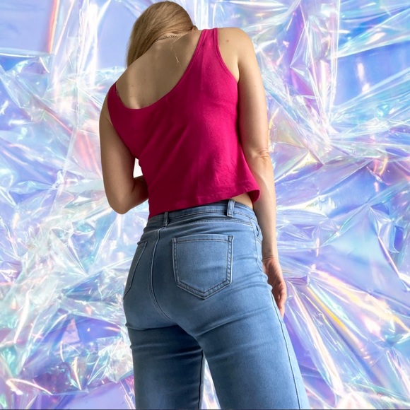 DANIEL CARON y2k pink cami, tagged L. Fits like a S. - Picture 4 of 8